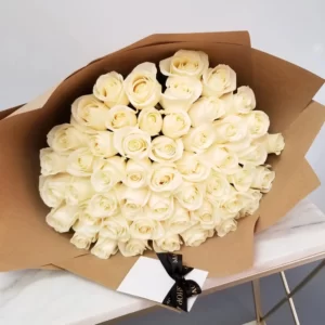 B&BA Blanc 50 Rose Bouquet