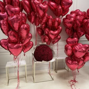 B&BA Grand Romance 100 roses