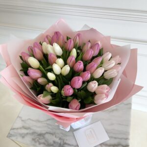 B&BA 50 Tulips Bouquet
